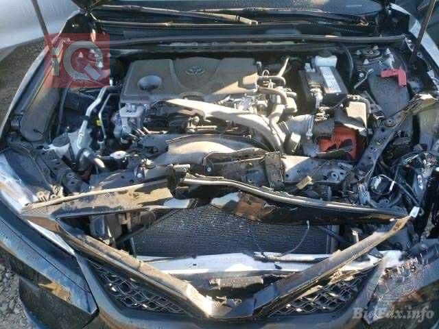 تۆیۆتا کامری